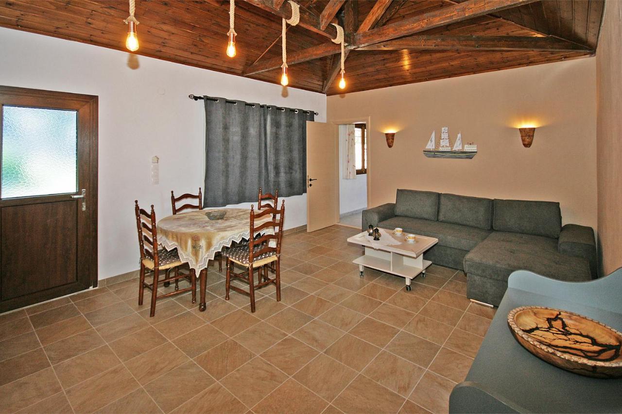 Efi'S Home Vourvourou Exterior photo
